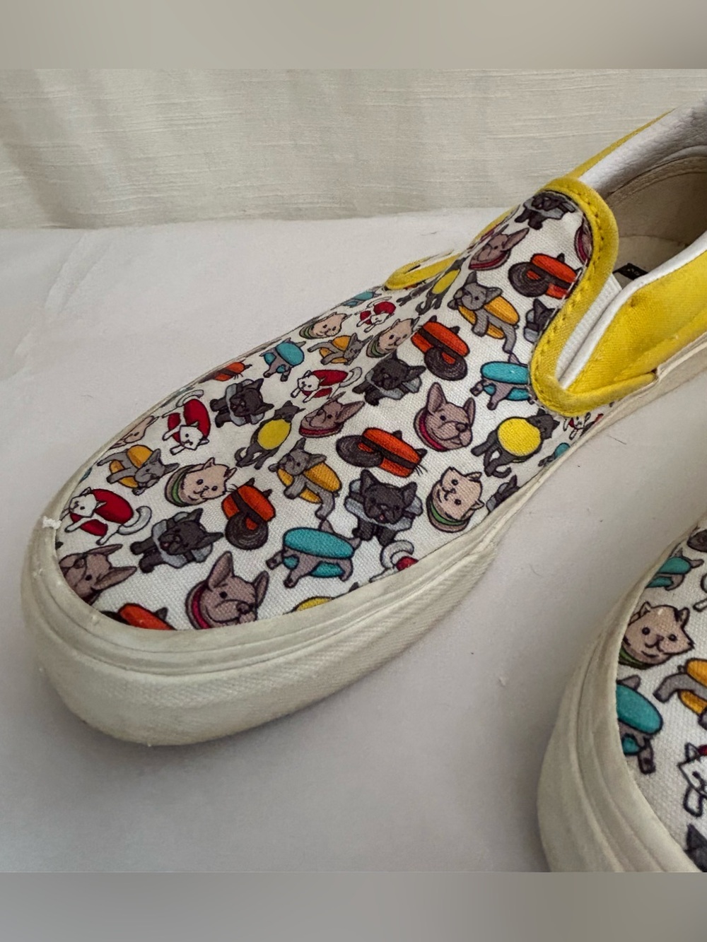 Vans Custom Dog and Cat Slip-On Shoes in White with Yellow Trim - Picture 4 of 8